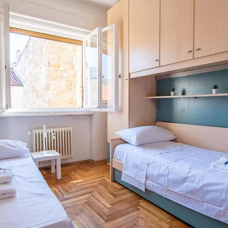 Casa Viale Xx Settembre Apartment *